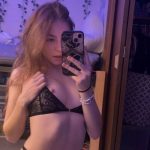 daniellee.rosee / daniellerose75 / danielleroserussell_6818ecb30da8a.jpeg