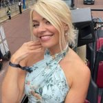 Holly Willoughby / hollywilloughby_6812e1700301b.jpeg