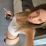 oliviamaebae / oliviamaee_681b4b09d7768.jpeg