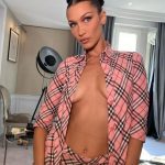 Bella Hadid Braless In Burberry (6 Photos And Videos)_68593eae2e782.jpeg