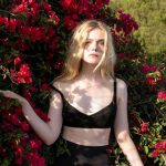Elle Fanning Sexy In Vanity Fair 2020 (15 Photos And Video + GIF)_6859e7481867b.jpeg
