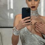 Irina Shayk Sexy At Met Gala 2024 (15 Photos)_685e087fe9173.jpeg