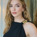 Jodie Comer_6849a16a1edf5.jpeg