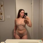 prrettypeachy / swaetiebabes_6845d6115c922.jpeg