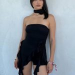 Shanina Shaik Sexy In Revolve (8 Photos)_6862f3aa327e6.jpeg