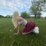 stunning_stella_68495344677af.jpeg