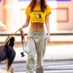 Emily Ratajkowski Hot Street Style (33 Photos)_68645b0e4ec7b.jpeg
