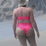 Iskra Lawrence Sexy In A Pink Bikini (23 Photos)_686845bff2b0e.jpeg